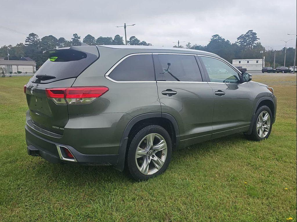 used 2018 Toyota Highlander car, priced at $15,500