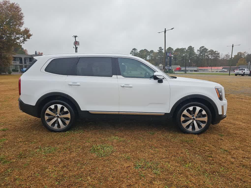 used 2022 Kia Telluride car, priced at $32,987