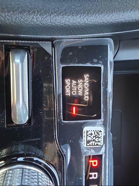 new 2025 Jeep Grand Cherokee car, priced at $56,164