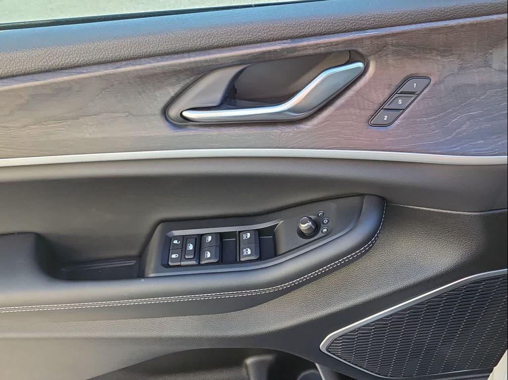 new 2025 Jeep Grand Cherokee car, priced at $56,164