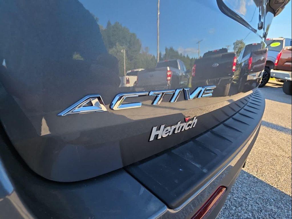 new 2025 Ford Explorer car, priced at $46,991