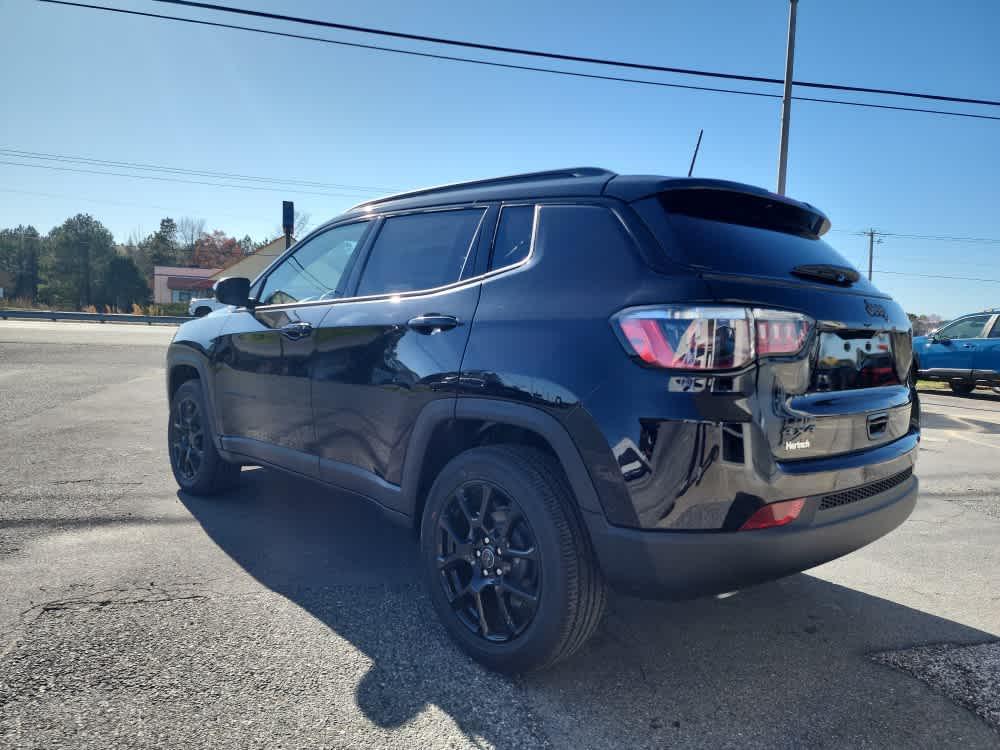 new 2025 Jeep Compass car, priced at $30,294