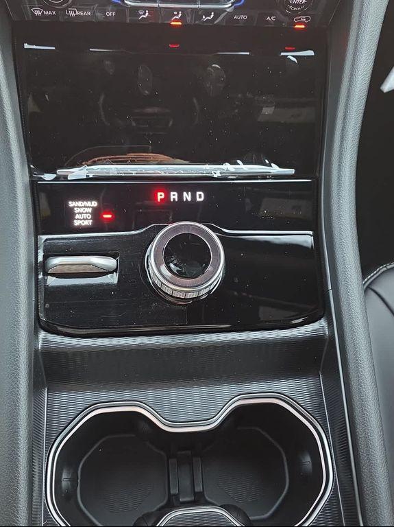 new 2025 Jeep Grand Cherokee car, priced at $51,592