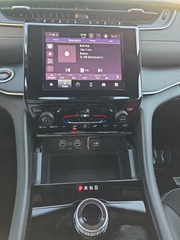 new 2025 Jeep Grand Cherokee car, priced at $48,198