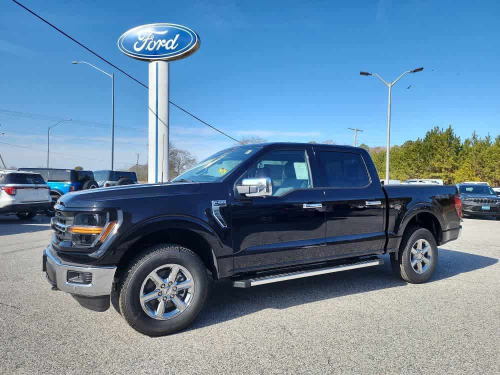 new 2025 Ford F-150 car, priced at $53,201