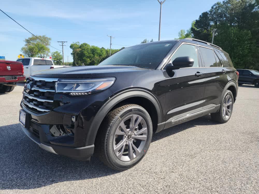 new 2025 Ford Explorer car, priced at $46,492