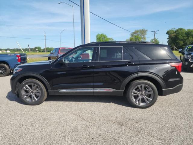 new 2025 Ford Explorer car, priced at $44,700