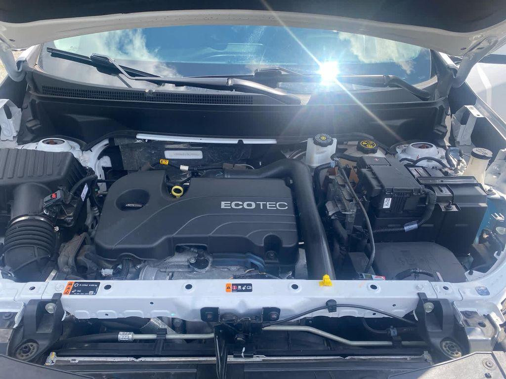 used 2022 Chevrolet Equinox car, priced at $22,906