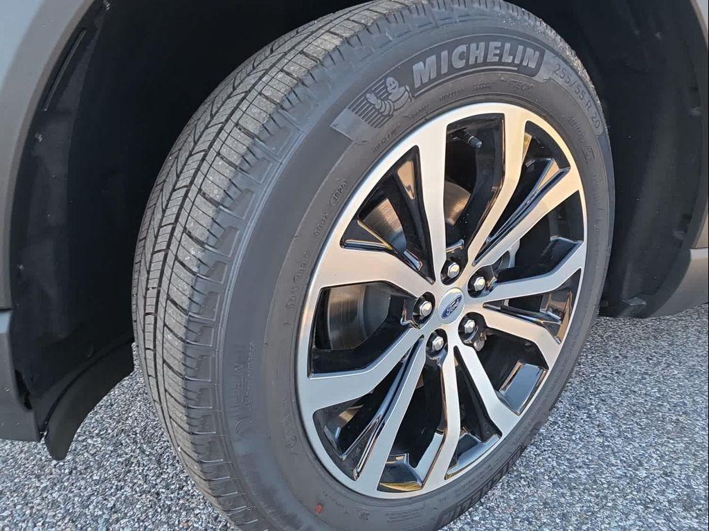 new 2025 Ford Explorer car, priced at $46,787