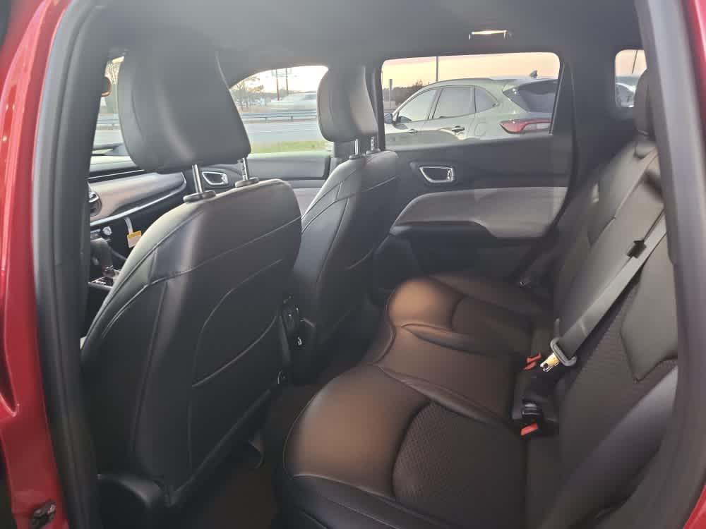 new 2025 Jeep Compass car, priced at $33,159