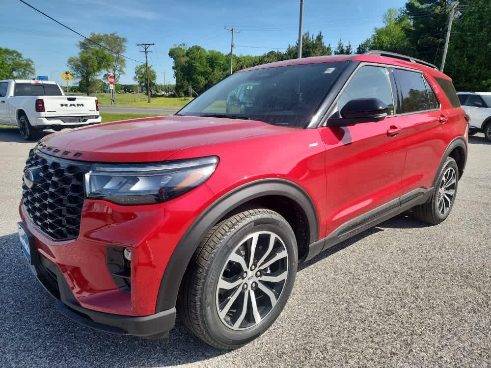 new 2025 Ford Explorer car, priced at $47,871