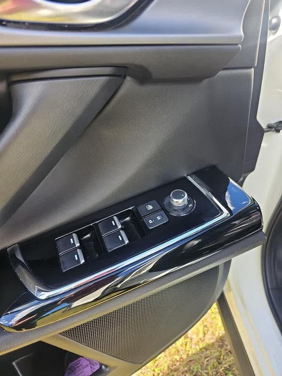 used 2022 Mazda CX-9 car, priced at $23,902