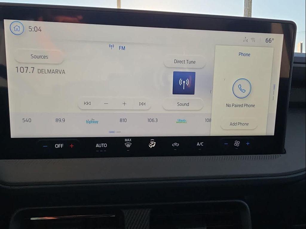 new 2025 Ford Maverick car, priced at $30,860