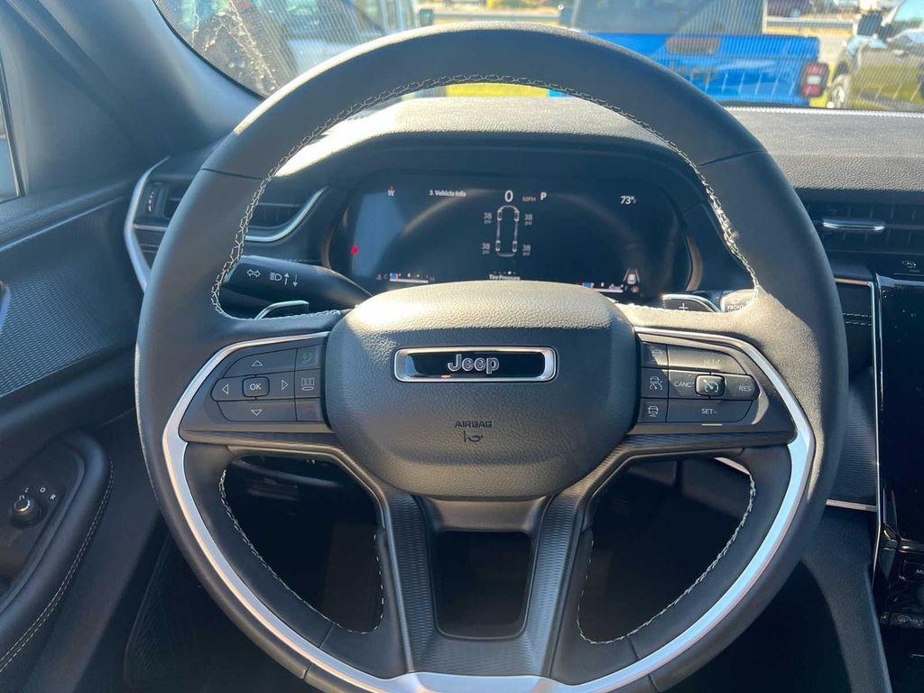 new 2025 Jeep Grand Cherokee L car, priced at $41,560