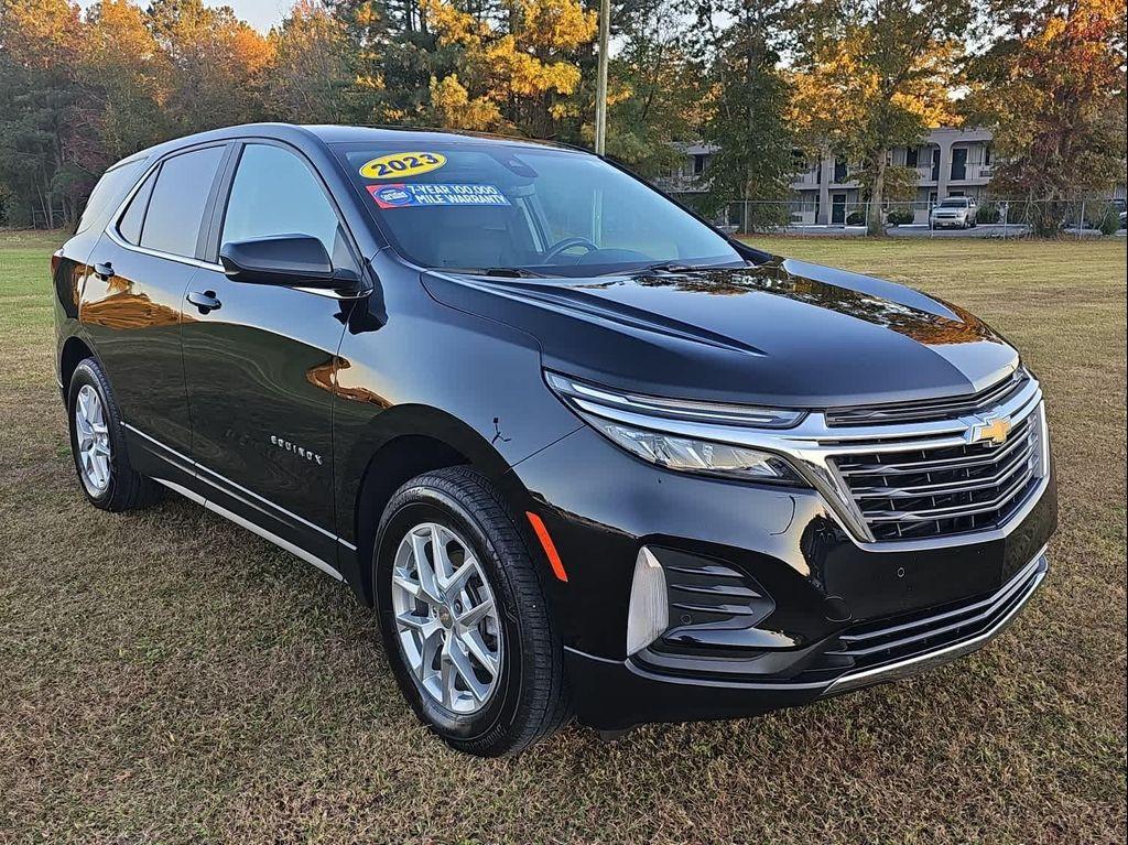 used 2023 Chevrolet Equinox car, priced at $21,250