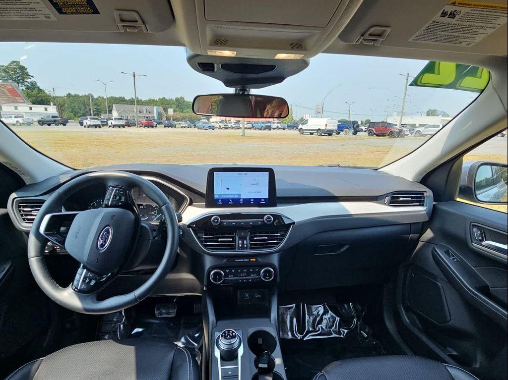 used 2022 Ford Escape car, priced at $22,905