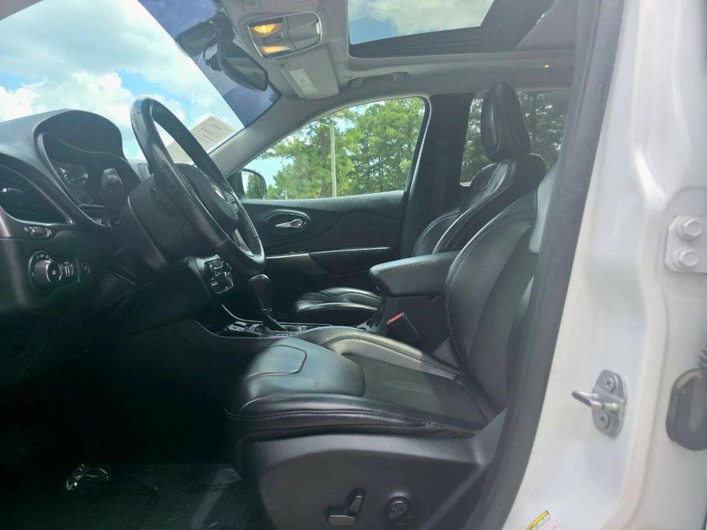 used 2019 Jeep Cherokee car, priced at $10,999