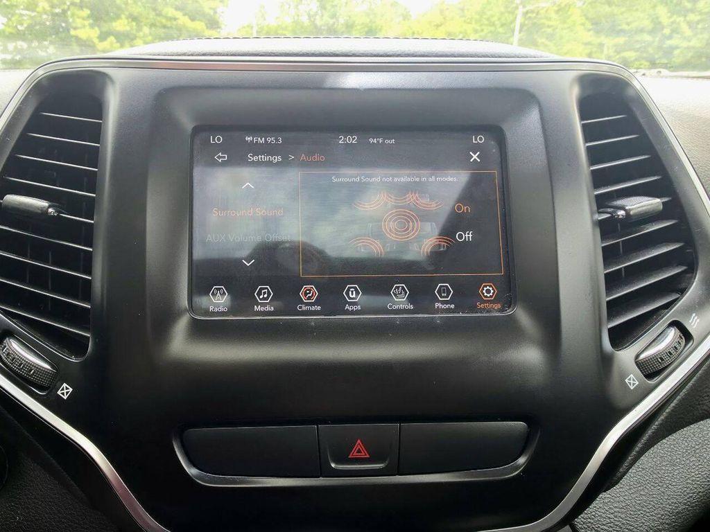 used 2019 Jeep Cherokee car, priced at $10,999