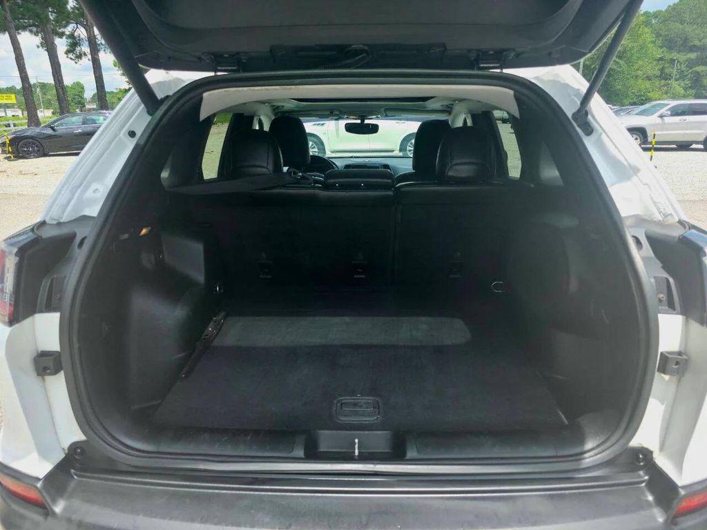 used 2019 Jeep Cherokee car, priced at $10,999