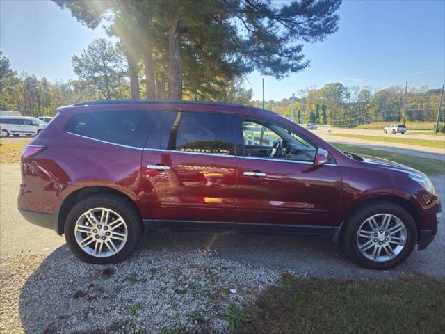 used 2015 Chevrolet Traverse car, priced at $8,999