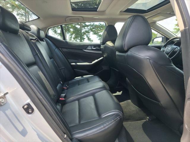 used 2016 Nissan Maxima car, priced at $9,599