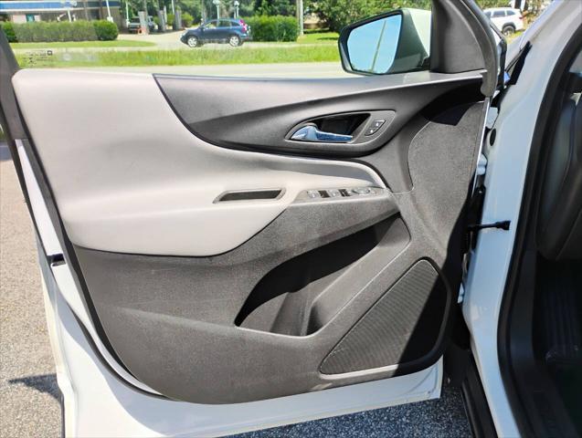used 2022 Chevrolet Equinox car, priced at $11,499