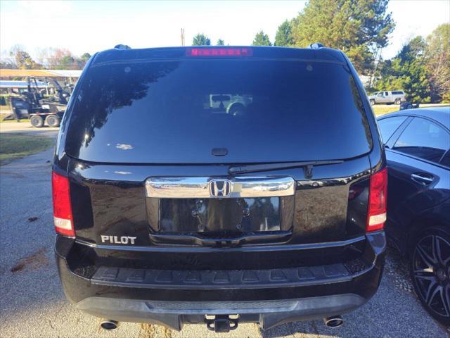 used 2014 Honda Pilot car, priced at $9,998