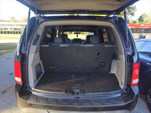 used 2014 Honda Pilot car, priced at $9,998