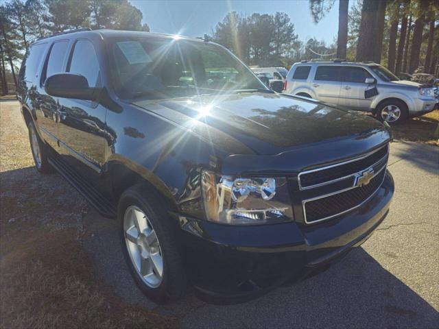 used 2008 Chevrolet Suburban car, priced at $13,999