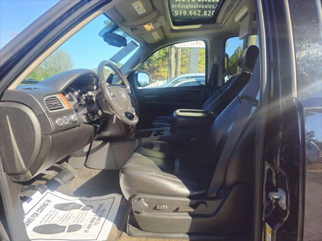 used 2008 Chevrolet Suburban car, priced at $13,999