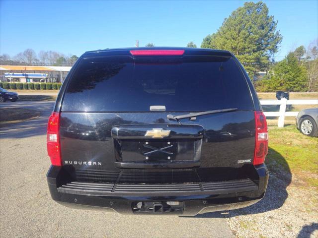 used 2008 Chevrolet Suburban car, priced at $13,999