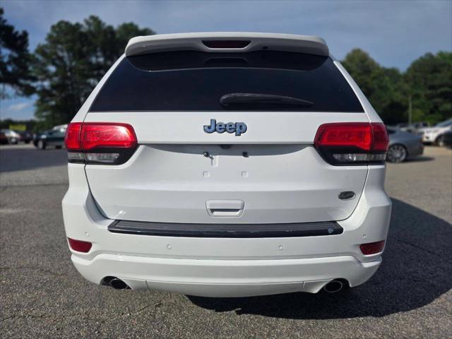 used 2015 Jeep Grand Cherokee car, priced at $11,499