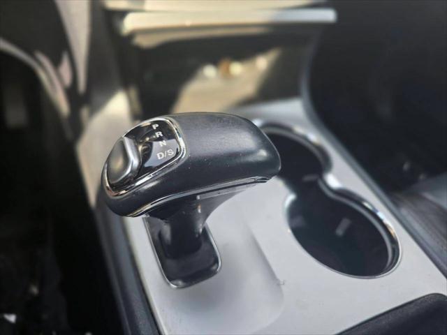 used 2015 Jeep Grand Cherokee car, priced at $11,499