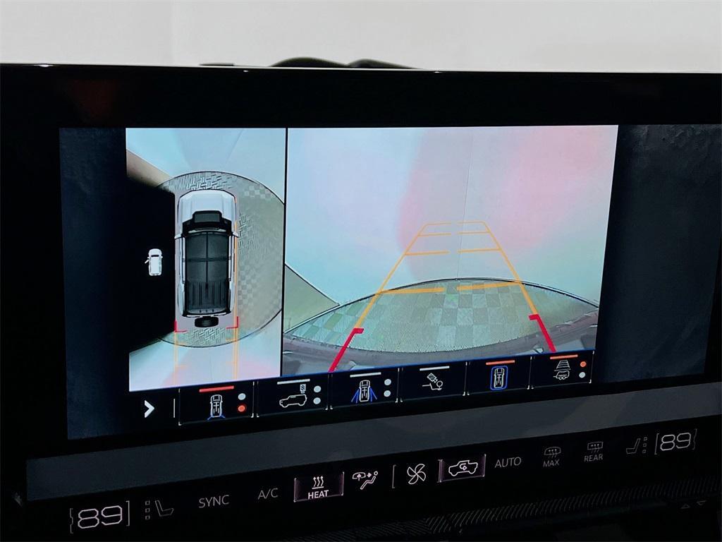 new 2024 GMC HUMMER EV SUV car, priced at $87,830