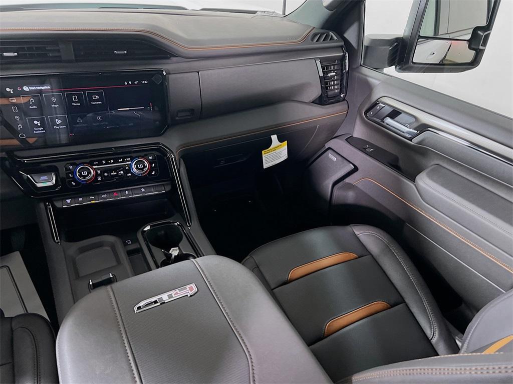 new 2025 GMC Sierra 3500 car, priced at $85,710