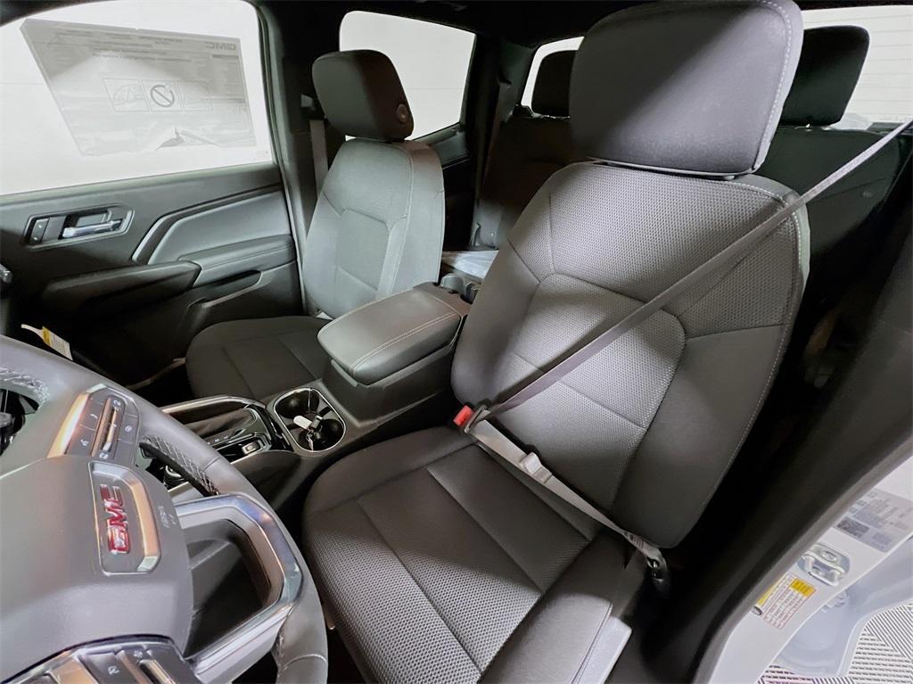 new 2025 GMC Canyon car, priced at $44,680