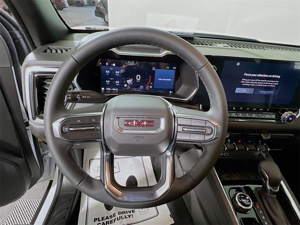 new 2025 GMC Canyon car, priced at $44,160