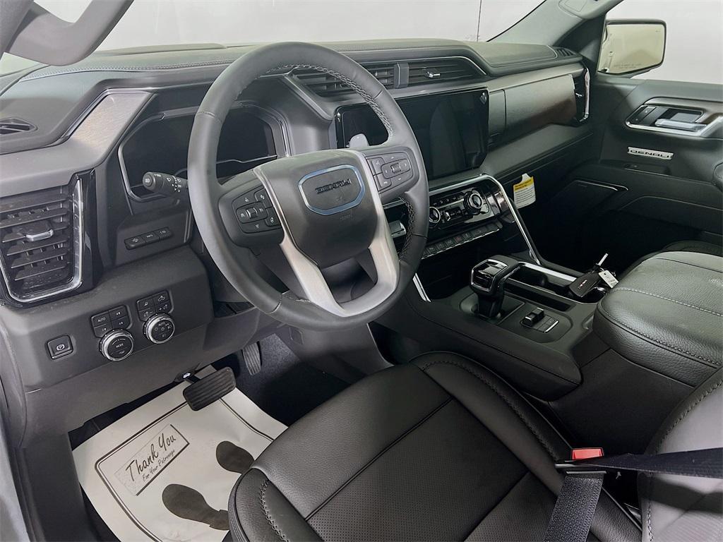 new 2025 GMC Sierra 1500 car, priced at $71,395