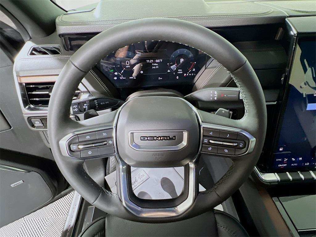 new 2025 GMC Yukon car, priced at $83,960