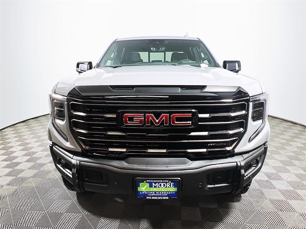 new 2025 GMC Sierra 1500 car, priced at $75,035