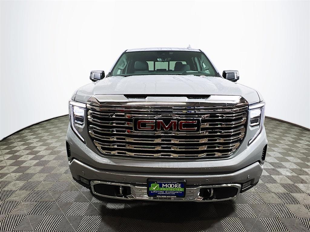 new 2025 GMC Sierra 1500 car, priced at $72,570