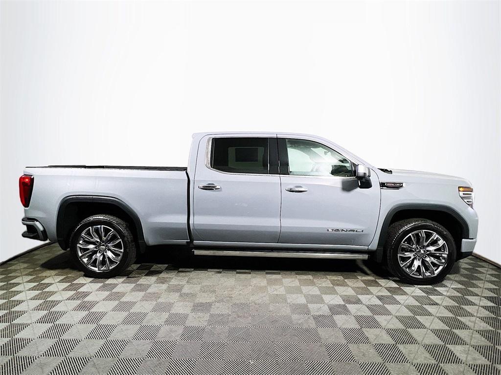 new 2025 GMC Sierra 1500 car, priced at $74,320