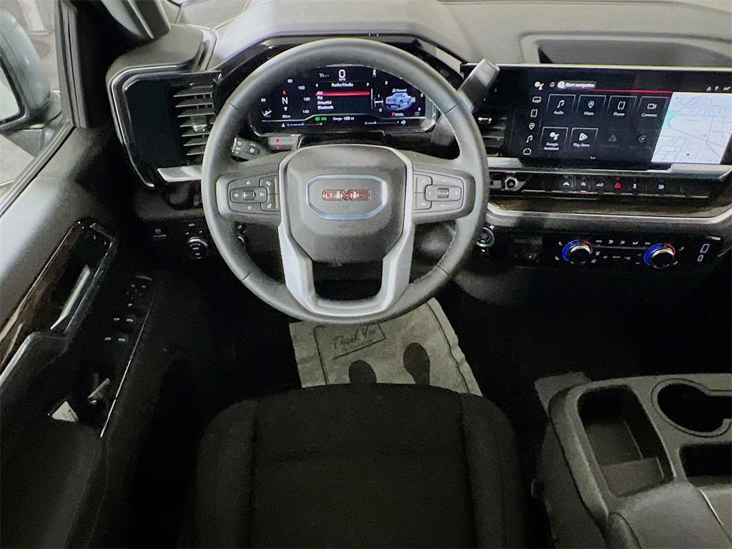 new 2025 GMC Sierra 1500 car, priced at $47,390