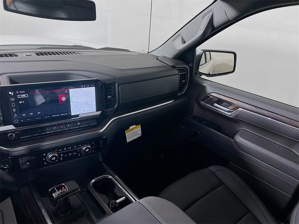 new 2025 GMC Sierra 1500 car, priced at $55,260