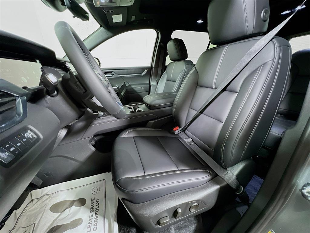 new 2026 GMC Acadia car, priced at $53,770