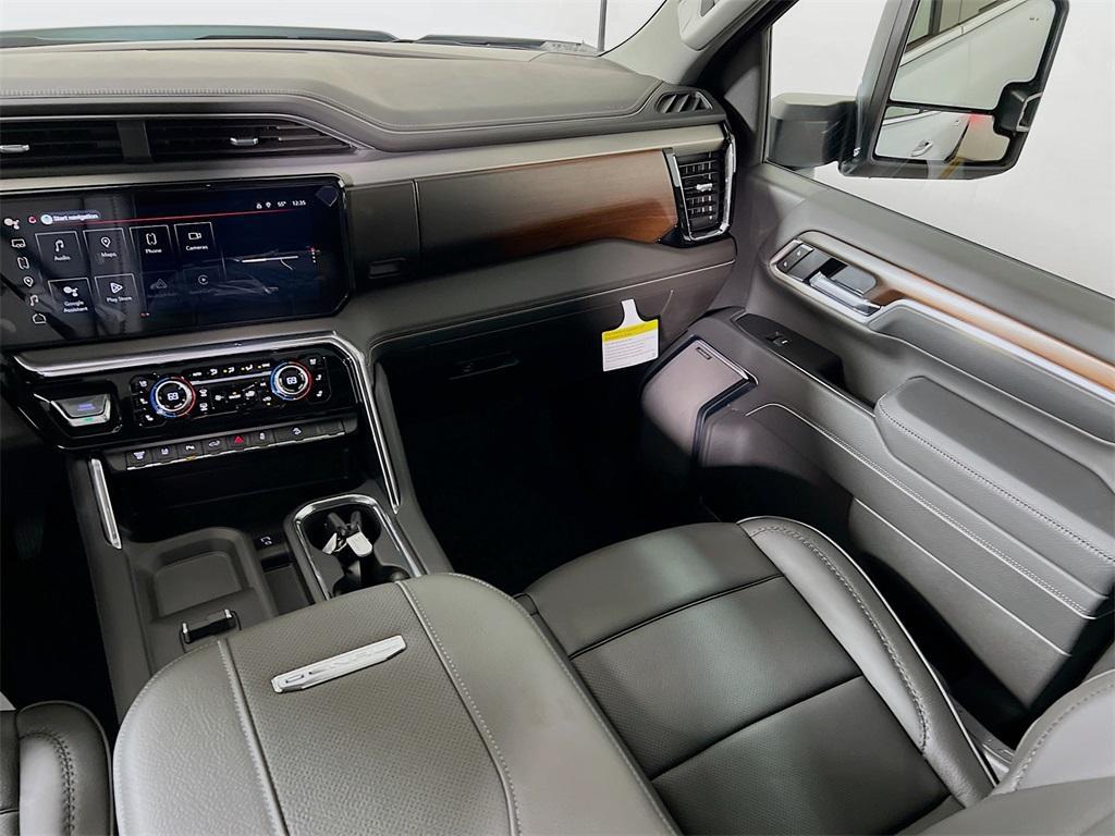 new 2026 GMC Sierra 3500 car, priced at $88,855