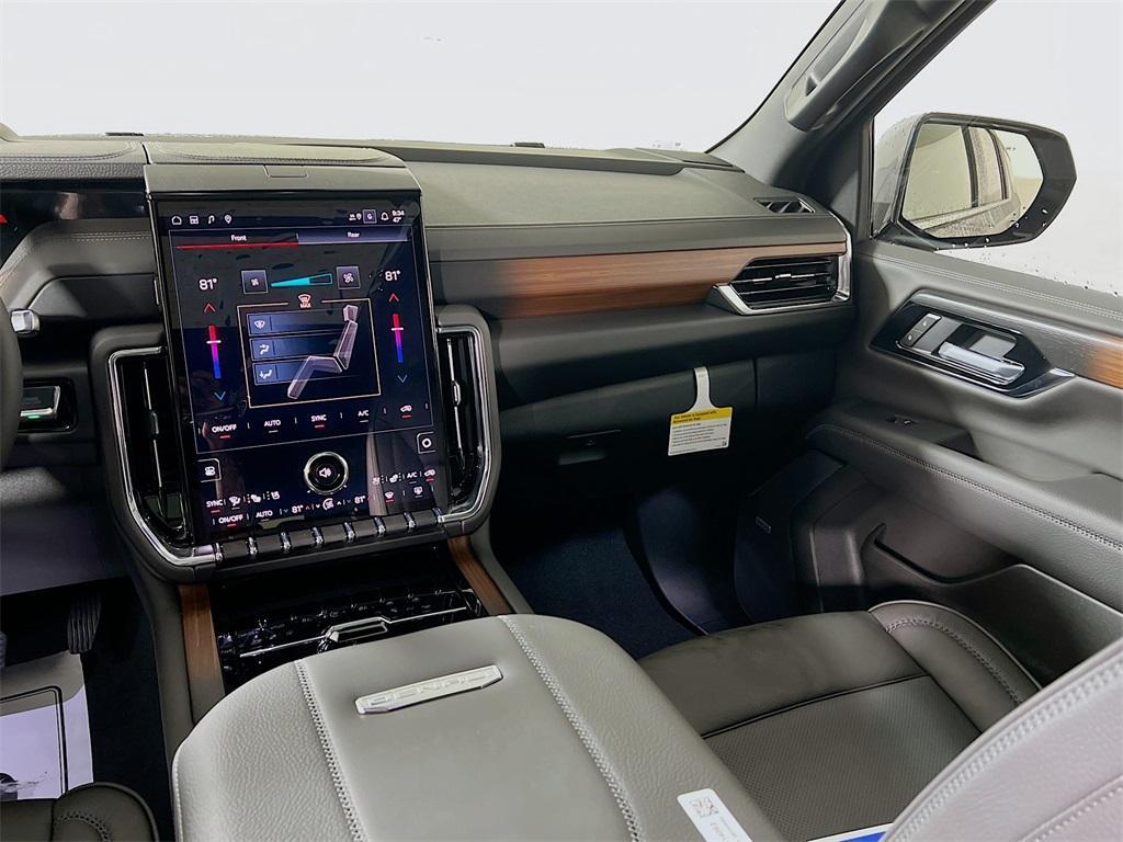 new 2026 GMC Yukon XL car, priced at $99,215