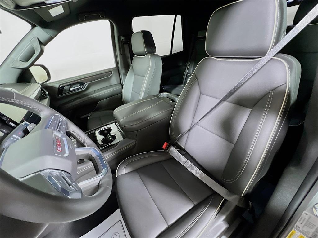 new 2025 GMC Yukon car, priced at $75,310