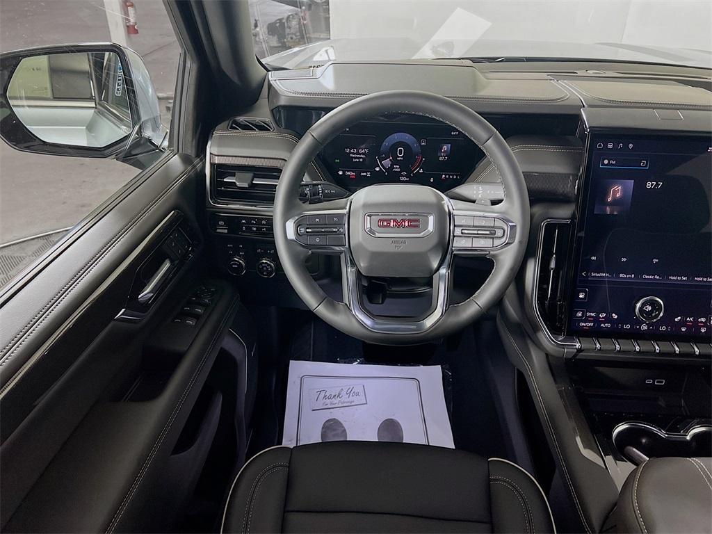 new 2025 GMC Yukon car, priced at $75,310