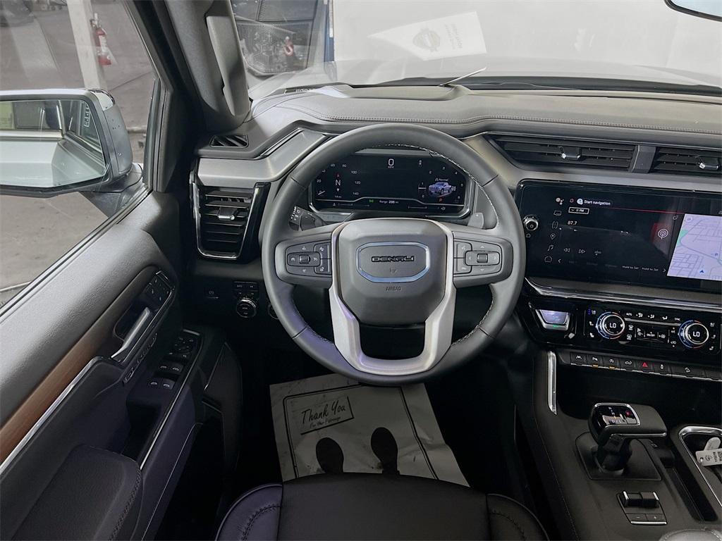 new 2025 GMC Sierra 1500 car, priced at $68,630